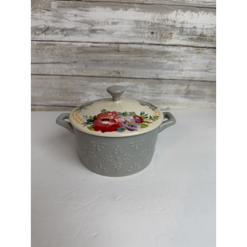 The Pioneer Woman Sweet Romance Blossoms 14.6-Ounce Mini Casserole Dish